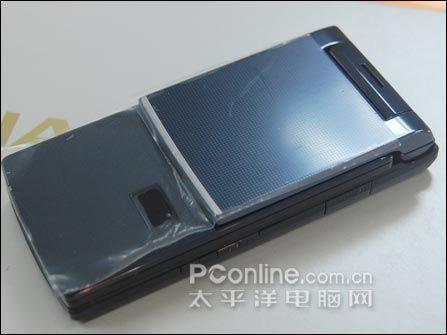 3.2寸旋转宽屏夏普SH9010C跌至4680元