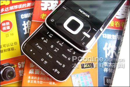 音乐游戏附体诺基亚N81行货跌至2790