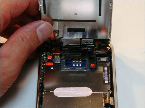 支持更换电池 3G版iPhone拆解图详解_手机