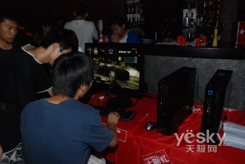 网友乐翻天!天极HTPC试听体验会纪实(图)