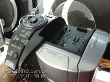 准3寸触摸屏60G硬盘索尼DCR-SR85E降价