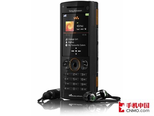 W902