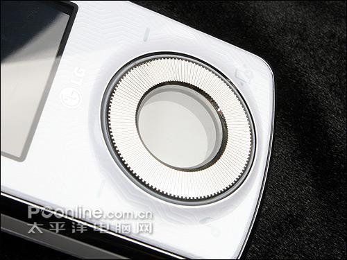 七彩风火轮LG滑盖音乐手机KM710评测(2)
