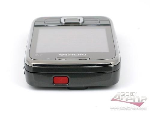 超薄时尚 诺基亚滑盖商务手机E66赏析(6)