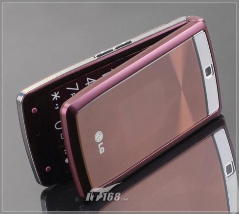 ��Լʵ��LGʱ�з����³�KF300e����