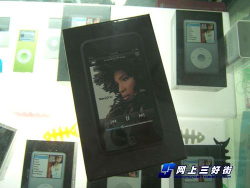 不讲性价比8G苹果iPodTouch售2350元