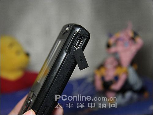 实惠之选摩托罗拉直板音乐机W388试用(2)