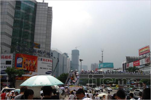 1GB���ư�Ԫ���08���ڴ汩��֮��