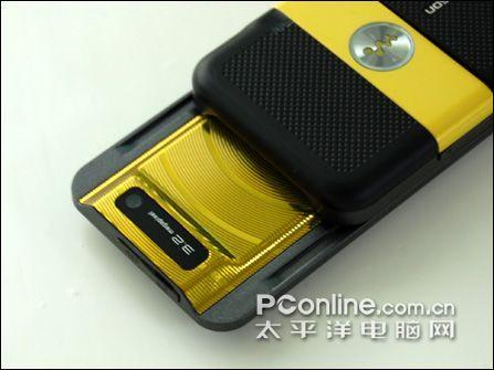 时尚滑盖索爱全能娱乐机W760仅1680