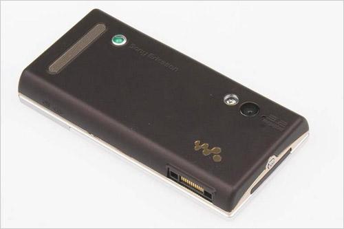 纯美音乐索尼爱立信W705海量真机图赏(2)