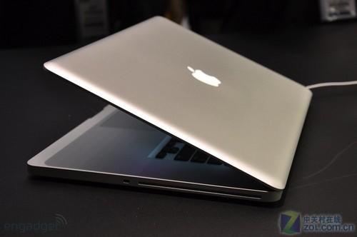 17英寸屏 苹果MacBook Pro顶配本22300元_笔记本