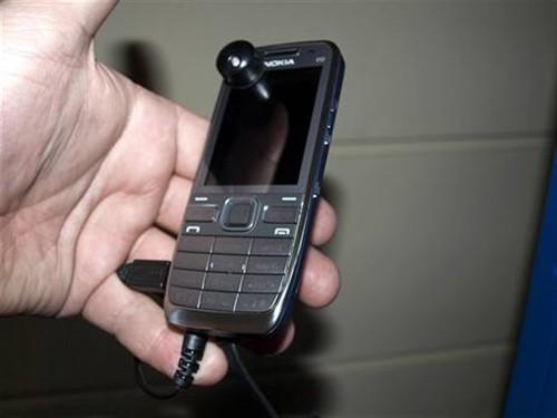金属纤薄小尺寸 诺基亚E52有图有真相_手机