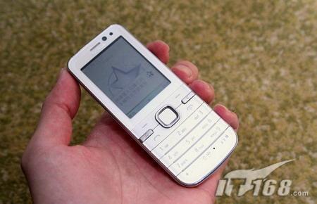600MHz处理器诺基亚6730c白色版试用