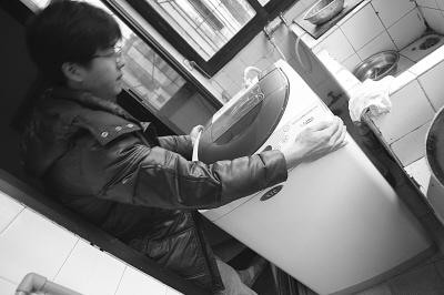 小夭鹅丰峡等傍名牌下乡:商委称都是“李鬼”