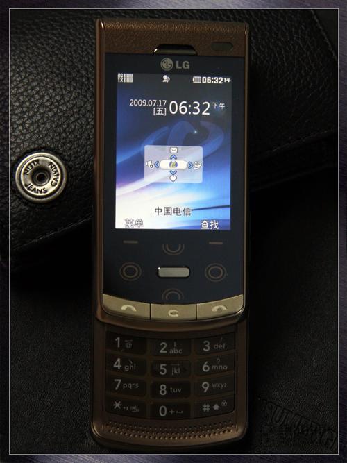 金彩变身 LG电信3G滑盖机KV755评测_手机