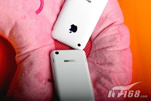 白色诱惑苹果iPhone3GS对比魅族M8