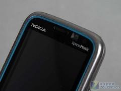 �˱����������ֻ� ŵ����5630XMС���µ� 