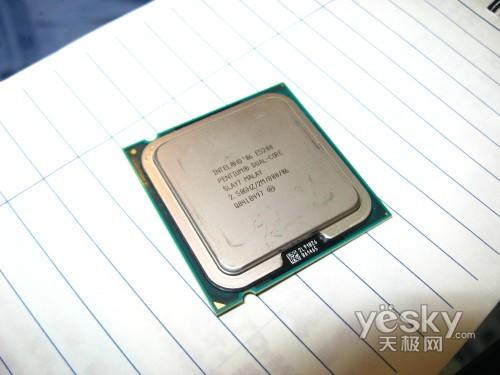 CPU报价:Intel四核大降 AMD速龙2再次发力_硬