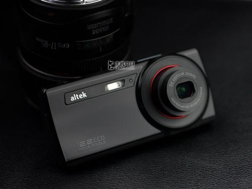 3倍光学变焦altek千万像素A806评测