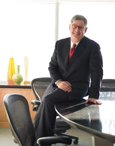 9 years IT market has force most 25 big tall canals: HP CEO to lead