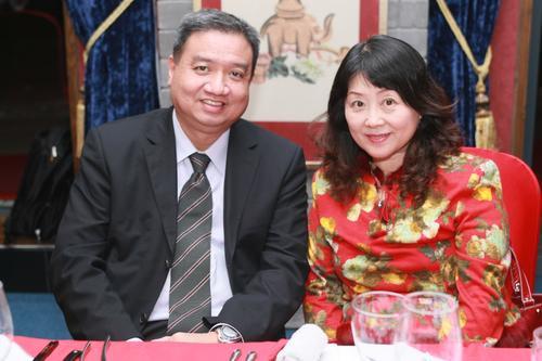 中国惠普总裁符标榜:收购3com按时间表进行 -