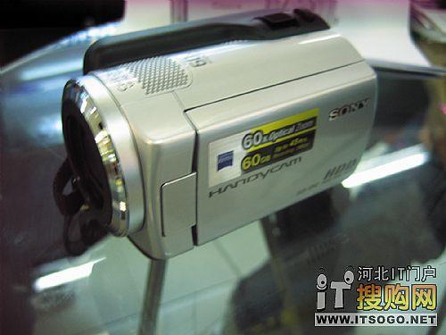 硬盘式时尚摄像机 索尼SR47E仅2850元_数码