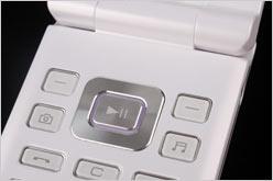 典雅时尚 OPPO翻盖音乐手机A520评测_手机