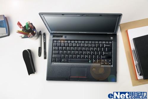 联想14寸商用笔记本昭阳K46图赏_笔记本