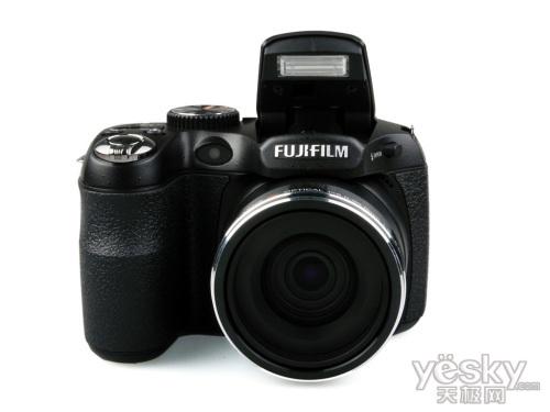 全景高清长焦数码相机富士S2600评测