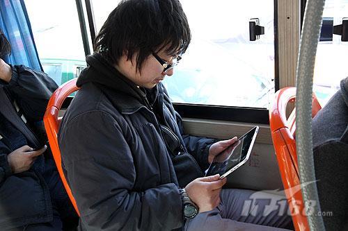 厕所比床上爽苹果iPad十场景真人测试