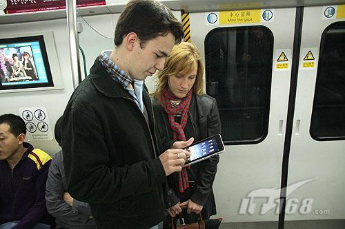 厕所比床上爽苹果iPad十场景真人测试