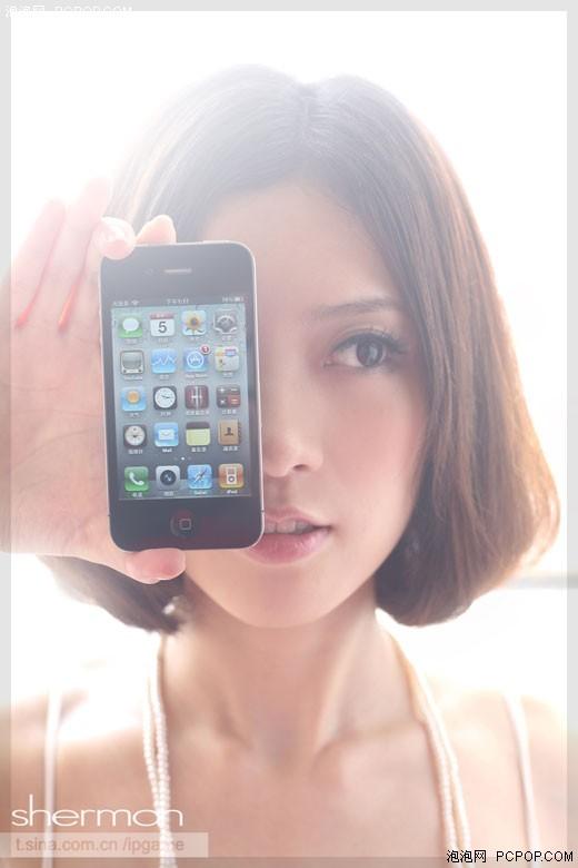 迷醉!阳光午后 苹果iPhone4约会时尚MM_手机