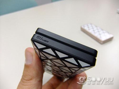 22个LED灯KDDI日本正式发布LIGHTPOOL