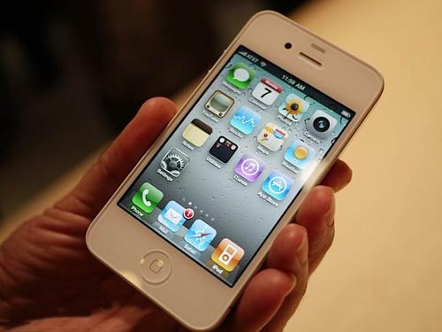 遭艰难工艺问题白色iPhone4推至年末