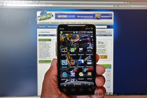 核心硬件 Android 2.1+1GHz+4G网络