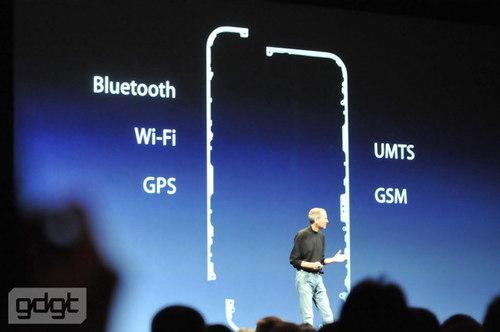 不是模仿 黑莓将改良iPhone 4天线设计_手机