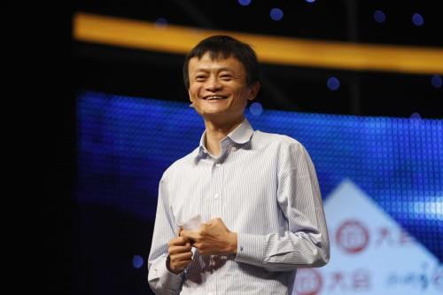 马云谈女性创业:懂自己懂要求懂舍得_滚动新闻