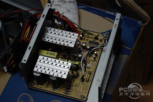 三年保两年换 新风格低价电源到货_硬件