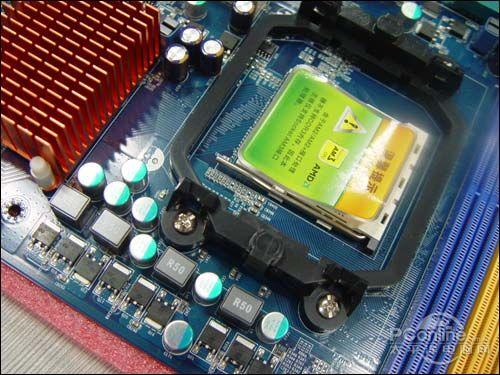 DDR3暴跌不止 冠盟GMN770D52低价来袭_硬