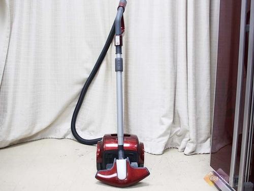 高效龙卷风技术 海尔吸尘器试用评测(6)_家电