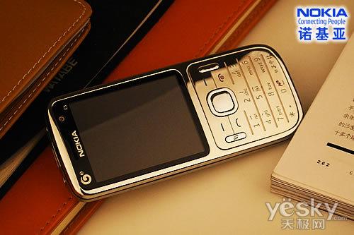 精钢佳铝诺基亚TD智能C5-01真机图赏