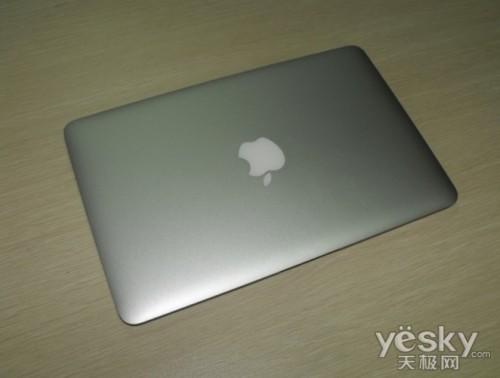 轻薄合金本苹果MacBookAIR本售7999元