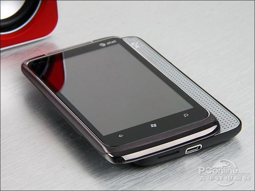 WP7�໬������HTCSurround�������