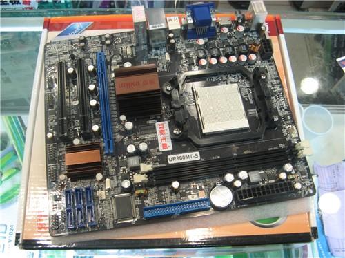 板载6个SATA3Gb\/s接口 880G仅售399元_硬件