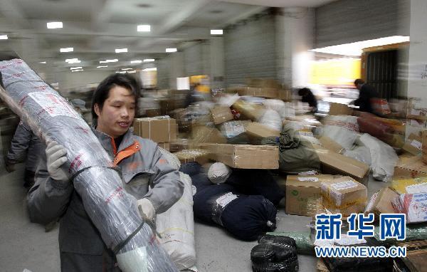 网购考验快递业三大推手拉大节前市场缺口