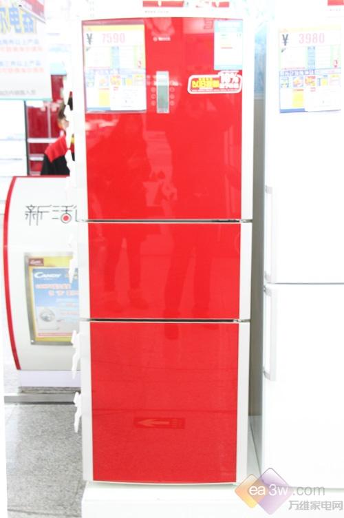 中国红喜庆祝新春博世三门冰箱7590元
