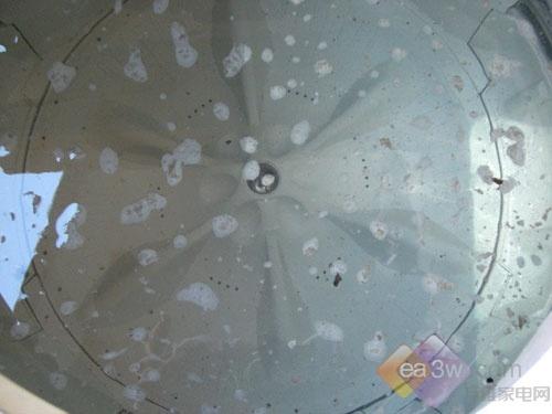 异味究竟从哪里来?洗衣机清洁秘籍