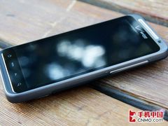 HTC Thunderbolt大降600元 霹雳震天响 