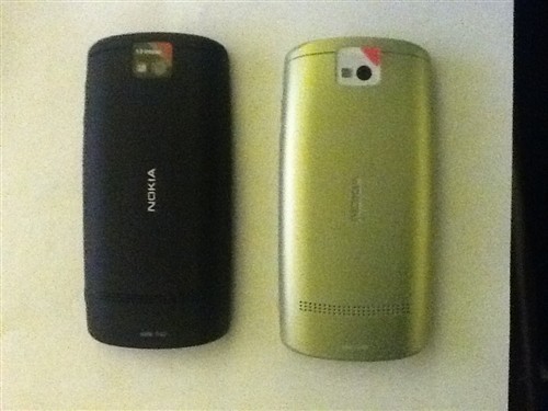 诺基亚N5新机谍照曝光系统为塞班Anna