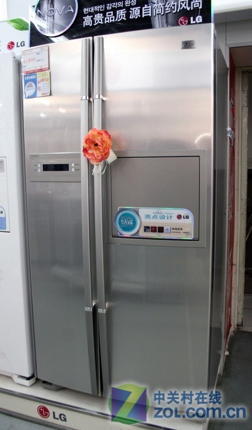 家中轻松调酒LG对开门冰箱现16800元